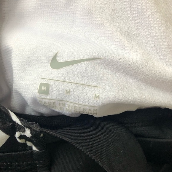 Nike brand new racing swimsuit - Picture 3 of 5